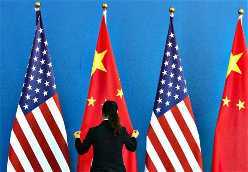 چین: آمریکا در حال آتش گشودن به روی اقتصاد جهان است