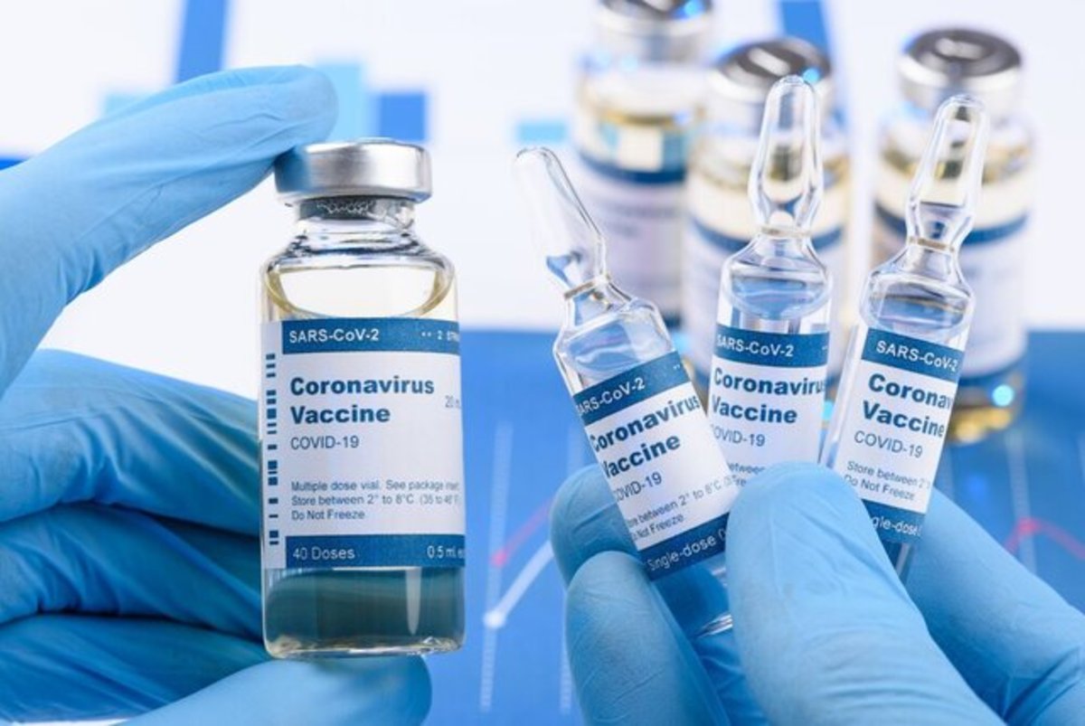 محققان: خطر بروز جهش‌های خطرناک با ابتلای افراد واکسینه شده به کرونا