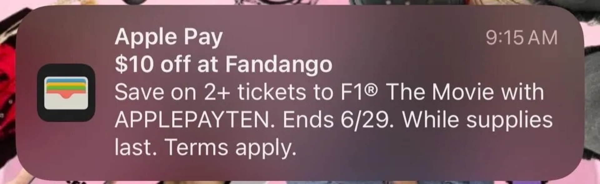 نوتیفیکیشن فیلم F1 روی آیفون