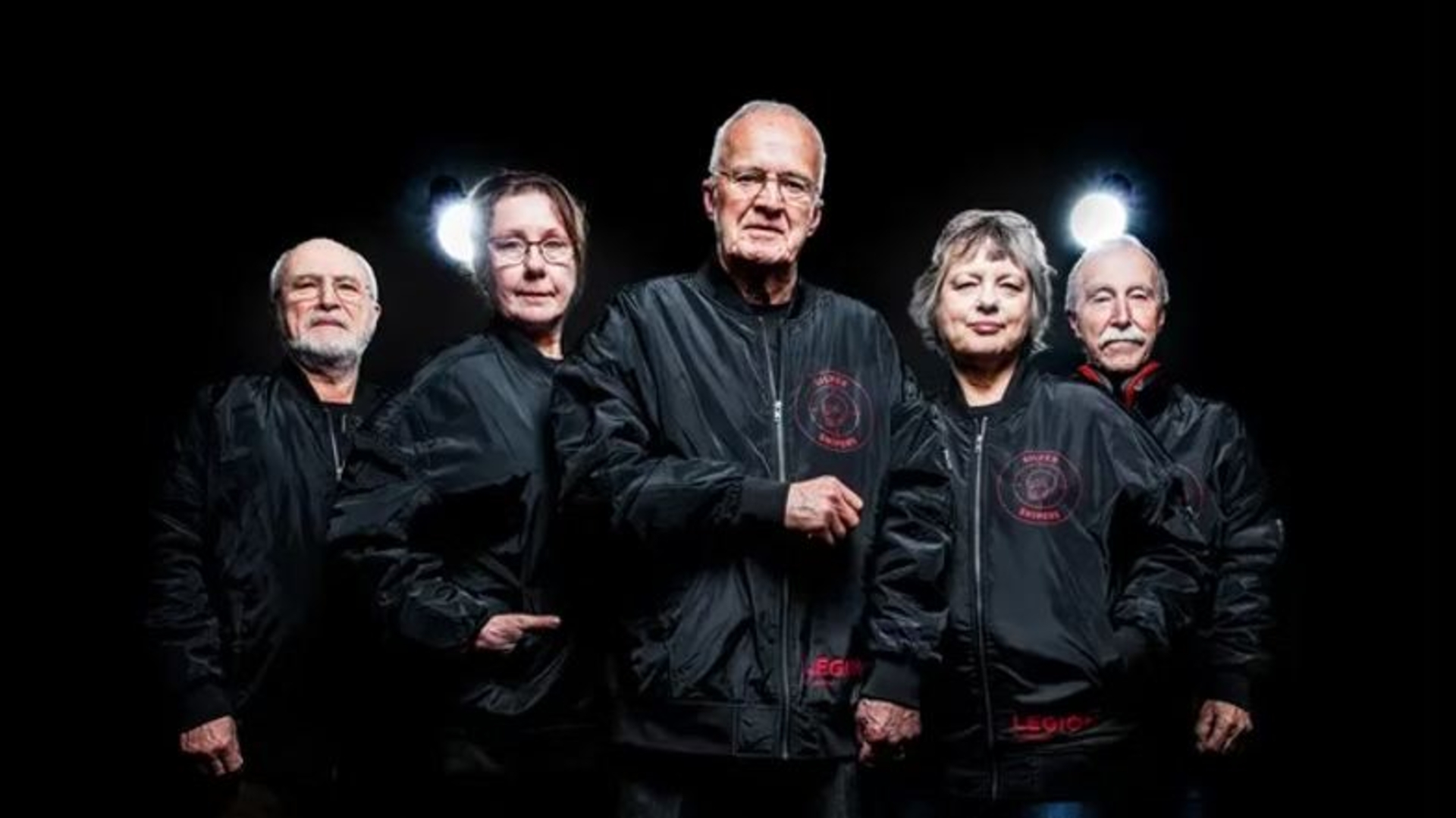 گیمرهای مسن گروه Silver Snipers