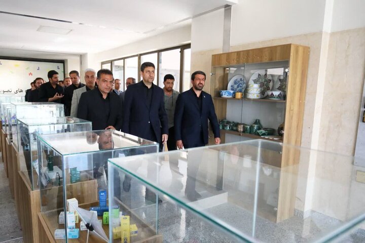 افتتاح مرکز رشد و توسعه اقتصاد دیجیتال همدان با حضور وزیر ارتباطات
